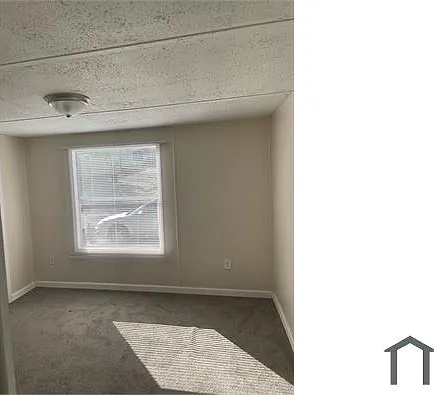 1824 Gilmore St — Photo 6