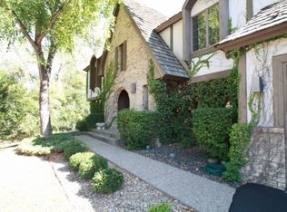 3221 Hazelwood W, Wayzata, MN 55391