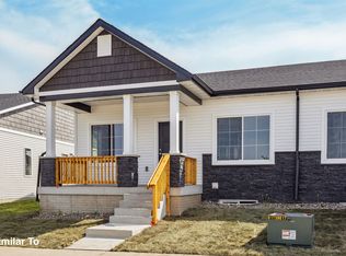 912 Sawgrass Dr, Norwalk, IA 50211