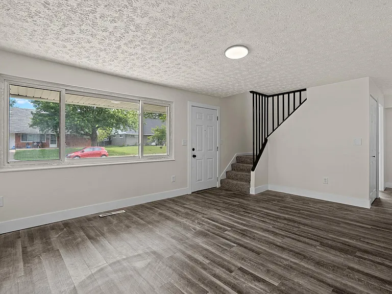 5119 Pepper Dr — Photo 12