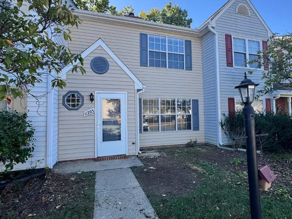 11203 Salem Village Dr, Fredericksburg, VA 22407