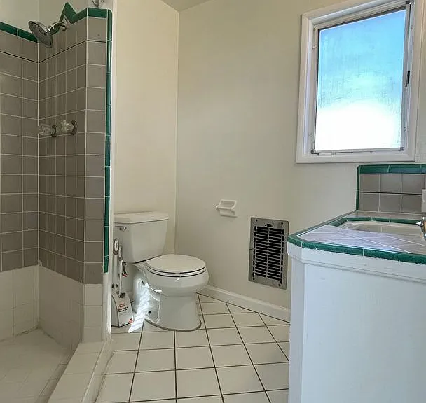 250 Cliff Dr — Photo 6