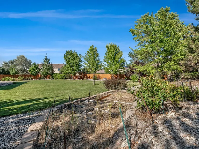 2425 Crooked Canyon Ct — Photo 69