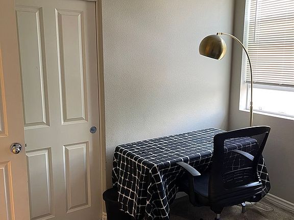 2nd image of 27435 Larabee Ct