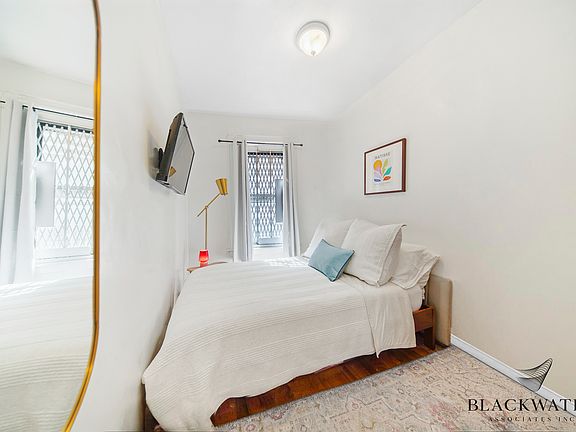 5th image of 44 Downing St APT 2C