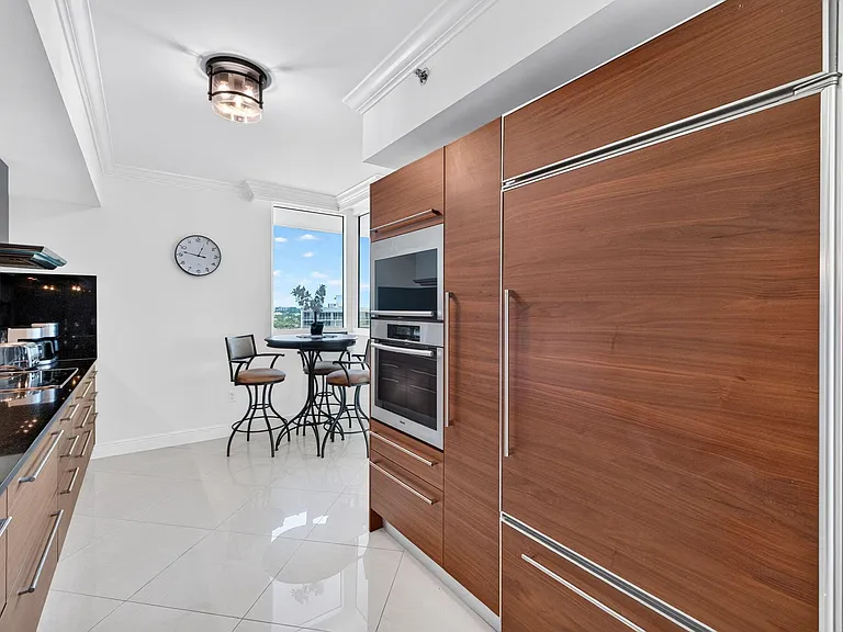 101 S Fort Lauderdale Beach Blvd #1606 — Photo 8