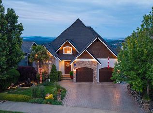2163 Spirit Ridge Dr, Langford, BC V9B0B5