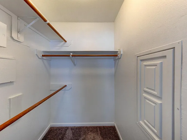 1118 Wilson St — Photo 22