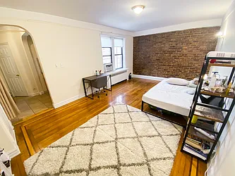 Rented by Voro New York