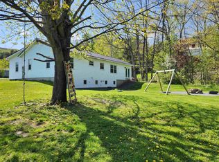 333 Westfield Dr, White Riv Jct, VT 05001