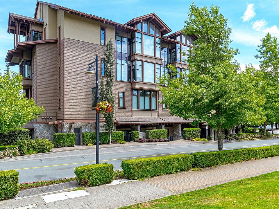 1st image of 2049 Country Club Way #301