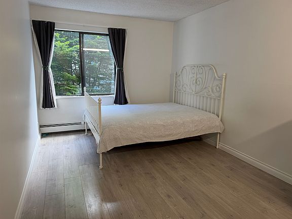 4th image of 8460 Lansdowne Rd #233