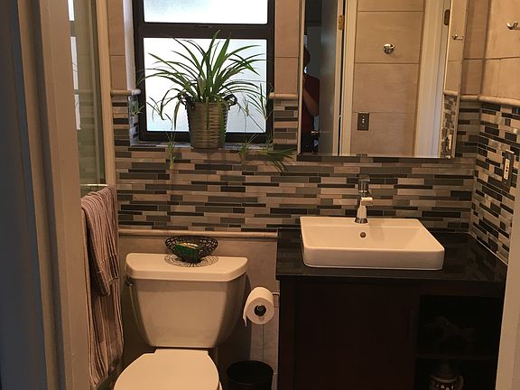 3/4 guest bath new tile