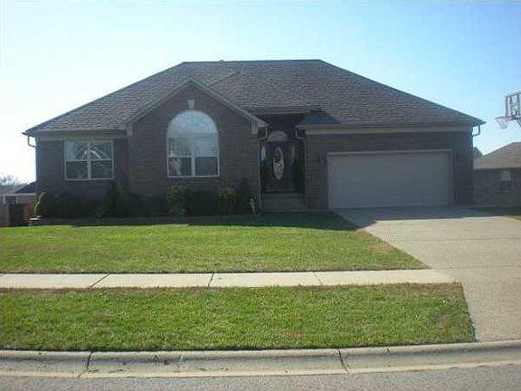 4th image of 349 Autumn Glen Dr