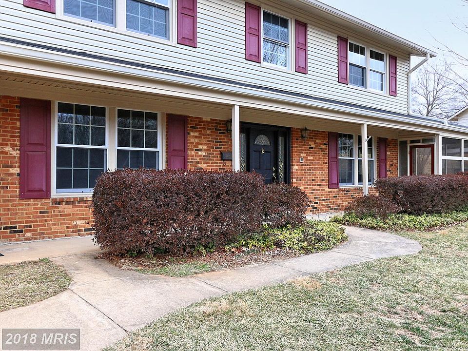 2nd image of 8604 Dora Ct