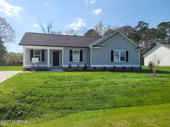 106 Hampshire Place, Kenly, NC 27542