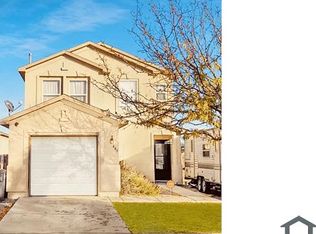 460 Desert Mist Dr SW, Albuquerque, NM 87121