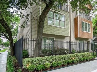 1101 Nadine St #B, Houston, TX 77009