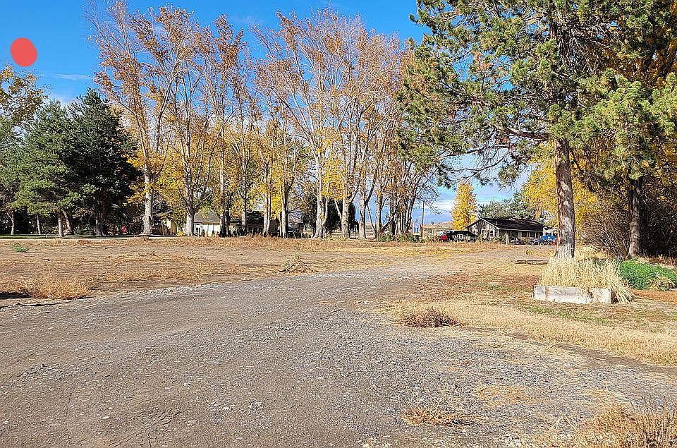 1st image of 0 Park View Dr #26284010