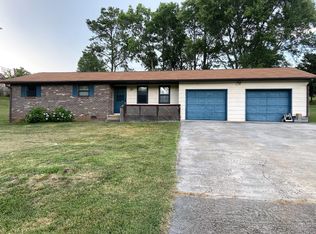 13797 Martel Rd, Lenoir City, TN 37772