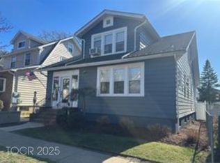 612 Lake Ave FLOOR 2, Lyndhurst, NJ 07071