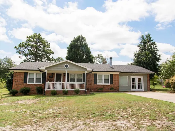 1079 Critzer Dr, Lugoff, SC 29078