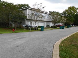 2107 Pomegranate Ct, Fort Walton Beach, FL 32547