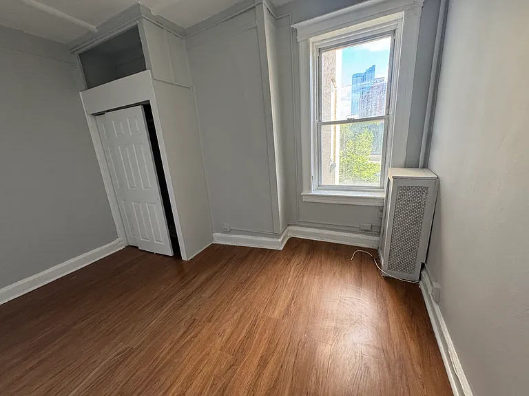 239 Beacon Ave #10 — Photo 7