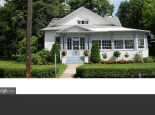 8 N Whitehall Rd, Norristown, PA 19403