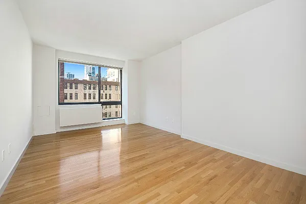 Rented by Keller Williams NYC | media 12
