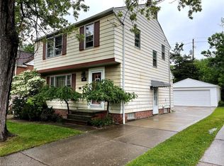 1011 Argonne Rd, South Euclid, OH 44121