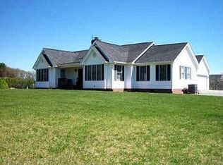 2729 Brown Rd, Draper, VA 24324
