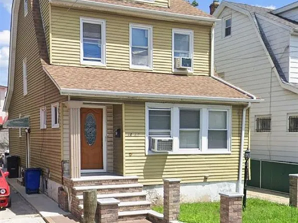 218-17 135th Ave #1, Springfield Gardens, NY 11413