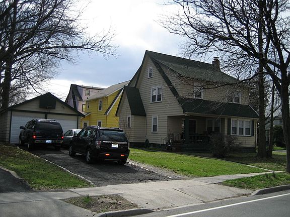 2 Car Garage