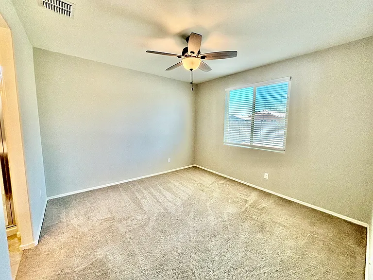 1549 E Kingman Pl — Photo 9