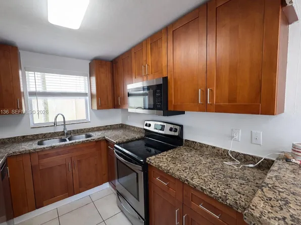 2519 Pierce St #2, Hollywood, FL 33020