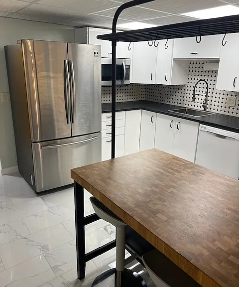 16 Shadowbrook Ln #32 — Photo 4