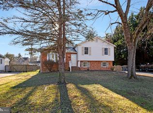 735 Whitehall Beach Rd, Annapolis, MD 21409