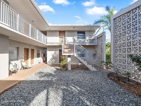 3rd image of 202 Caroline St APT 200