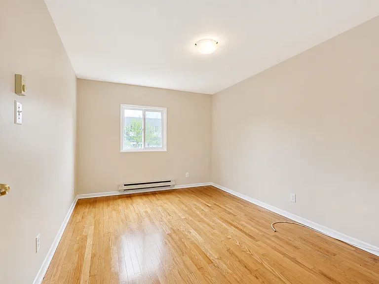 1350 Winding Trl — Photo 28