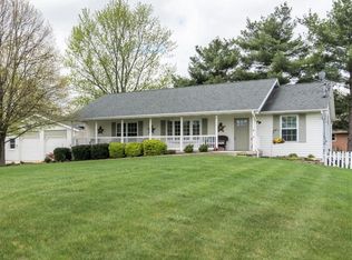 4174 Hickory St, Dorr, MI 49323