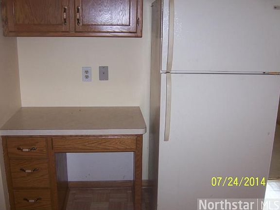 5th image of 9655 Sheridan Ave N