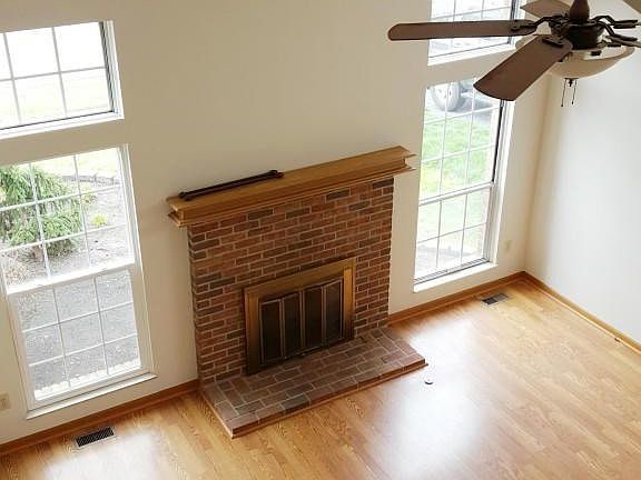 2017-04-06 02.59.40 1