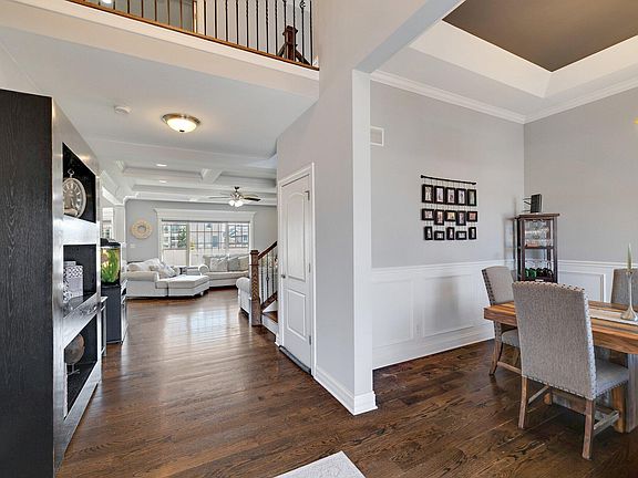 5th image of 9855 Meadow Rose Ln