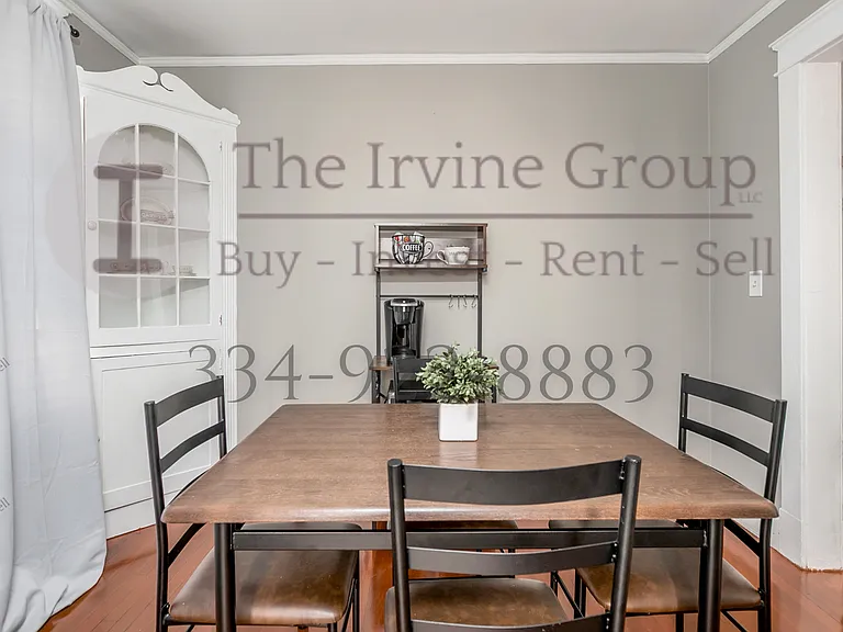 1501 Winona Ave — Photo 8