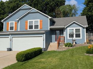 19309 E Lynchburg Pl N, Independence, MO 64058