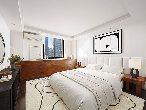 5th image of 224 E 52nd St APT 25