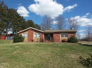 4014 Dixie Ln, Bardstown, KY 40004