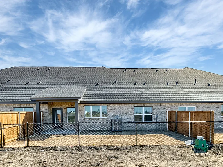 4011 Lecroy Ct — Photo 33