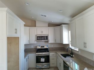 11025 Clovis Rd, Phelan, CA 92371